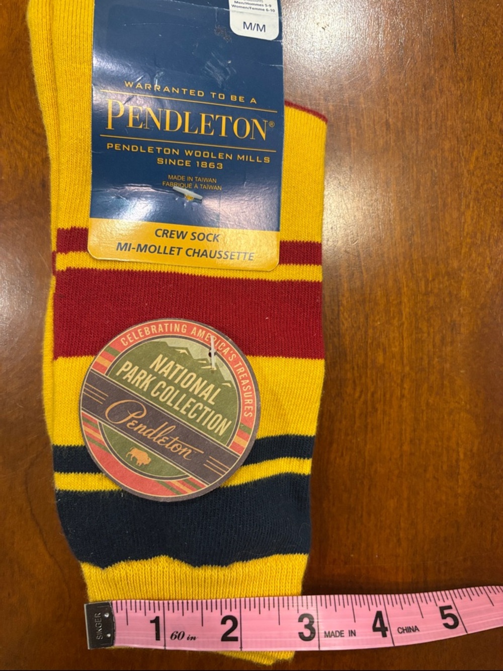 Pendleton Men’s & Women’s Yellowstone National Parks Crew Striped Socks. NWT - Picture 7 of 9